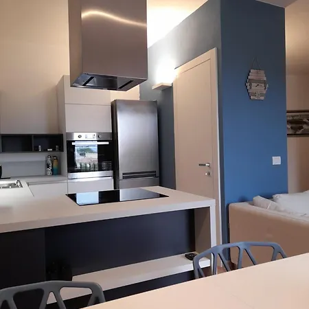 Apartment Pgs Immobiliare Srls Gallura Blu Moderno Trilocale Con Parcheggio Privato *