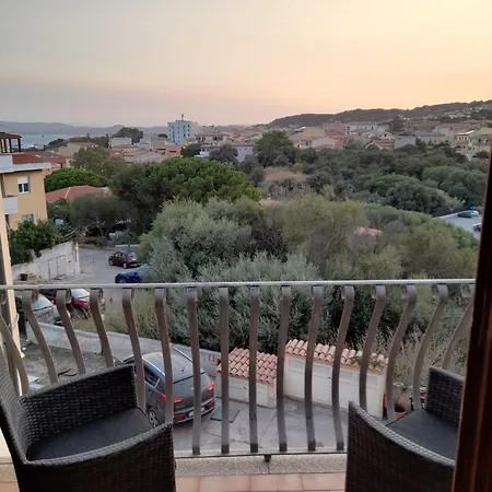 Apartment Pgs Immobiliare Srls Gallura Blu Moderno Trilocale Con Parcheggio Privato