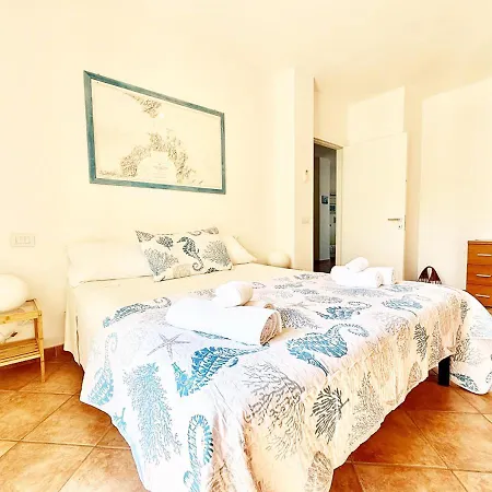 Pgs Immobiliare Srls Gallura Blu Moderno Trilocale Con Parcheggio Privato *